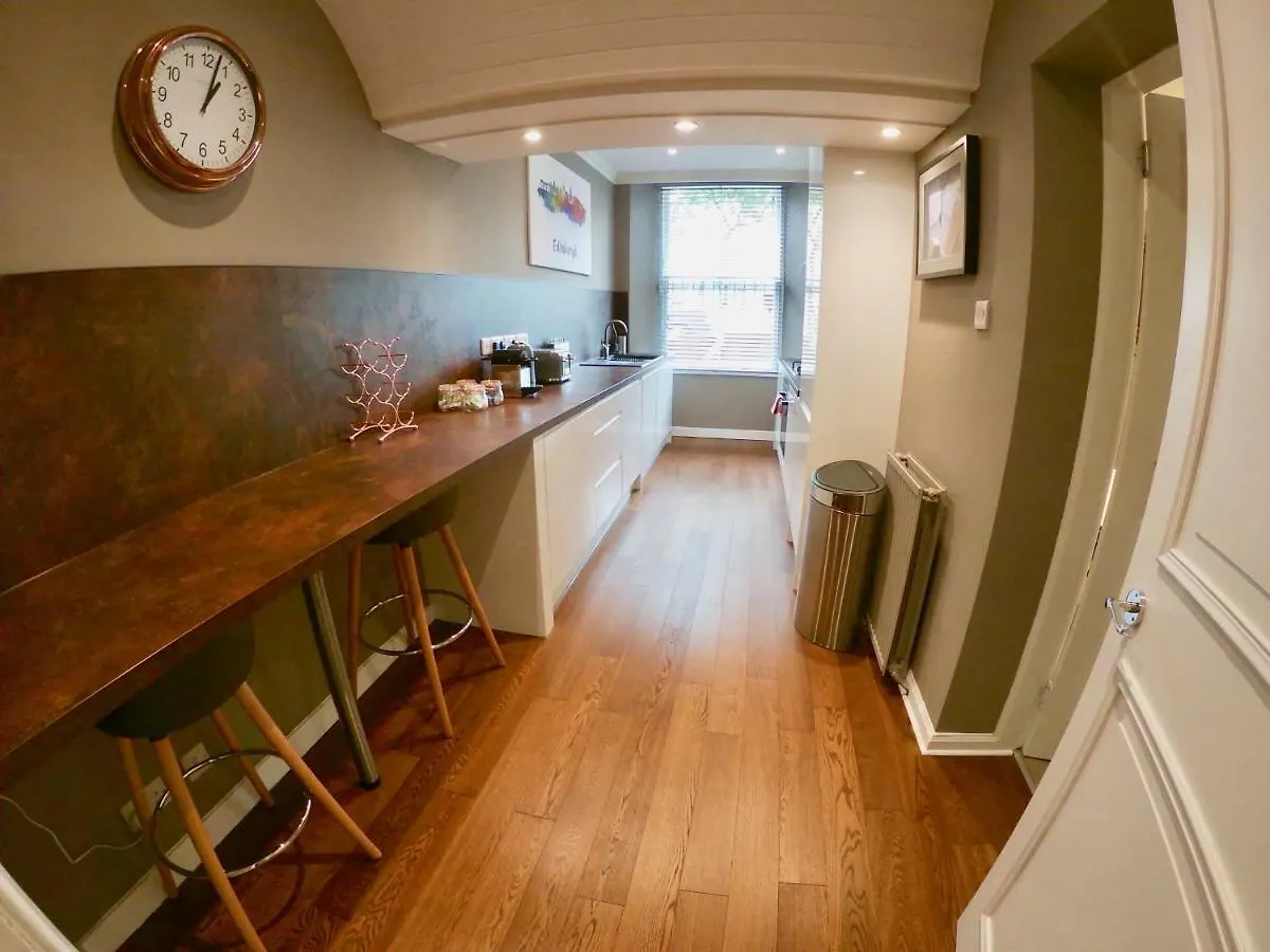 Apartment Escape To Edinburgh @ Abercromby Place